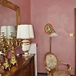 La D'ella 4*
