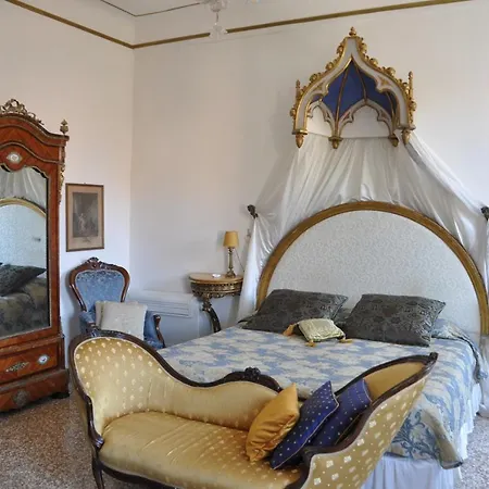 La D'ella 4*